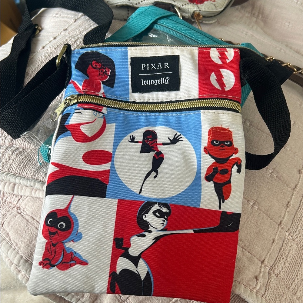 Loungefly Pixar Incredibles Crossbody Bag - Red, Black, and White